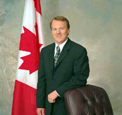 Le directeur général de l'Agence, Alan Latourelle Agence Parcs Canada