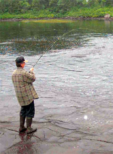 Homme à la pêche