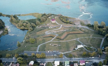 Photo aérienne du lieu historique nationale de Coteau-du-Lac