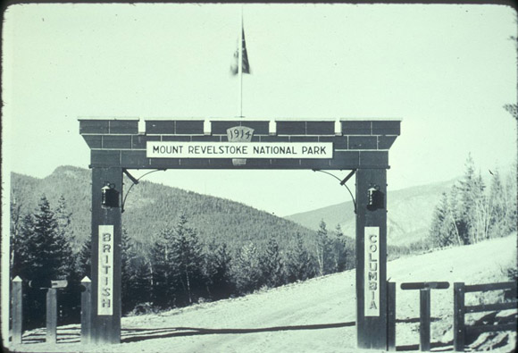 l'entrée du parc national du Mont Revelstoke