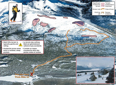 Carte de Colline Bald, parc national Jasper, terrain avalancheux important.  Le terrain des collines Bald est généralement valloné et peu accidenté. Il existe un risque d'avalanche dans des pentes raides et isolées. 